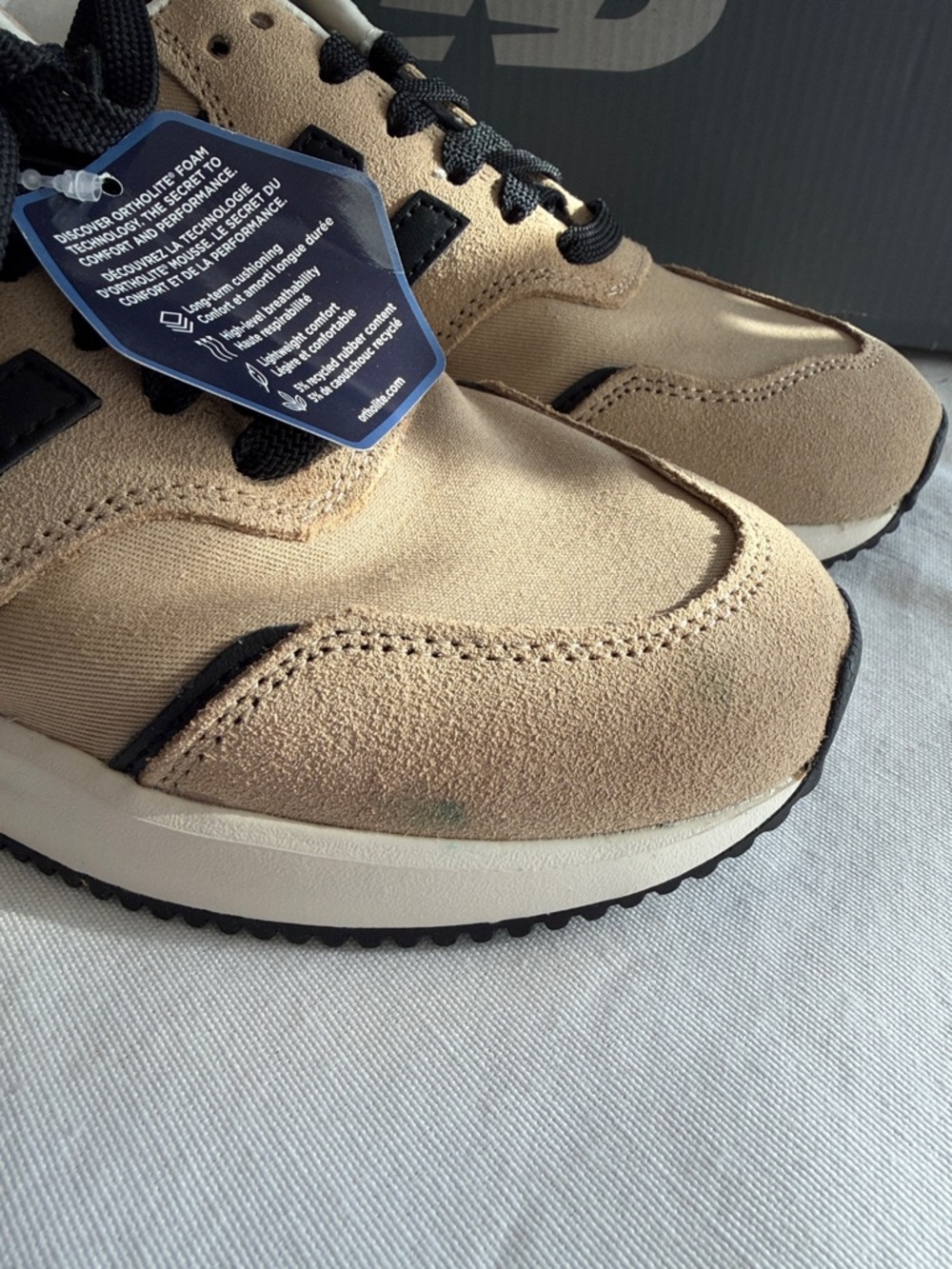New Balance Women's Sneakers - Picture 4 of 7